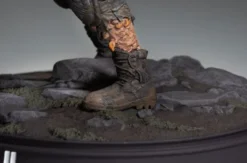The Last of Us Part II PVC Statue Armored Clicker 22 cm