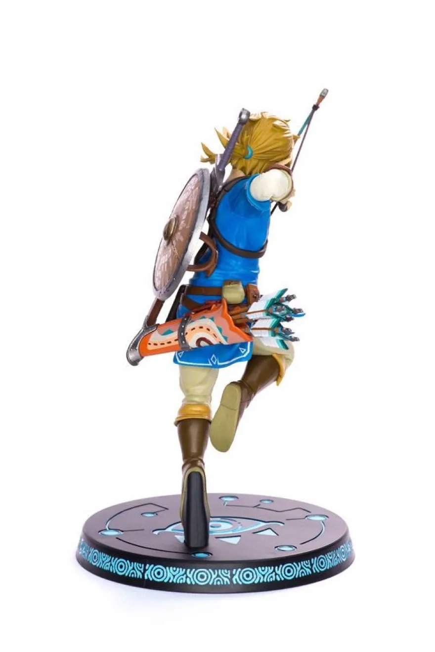 The Legend of Zelda Breath of the Wild PVC Statue Link 25 cm