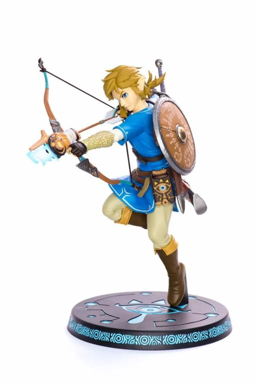The Legend of Zelda Breath of the Wild PVC Statue Link 25 cm