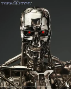 The Terminator T-800 Endoskeleton 1/6 Collectible Figure