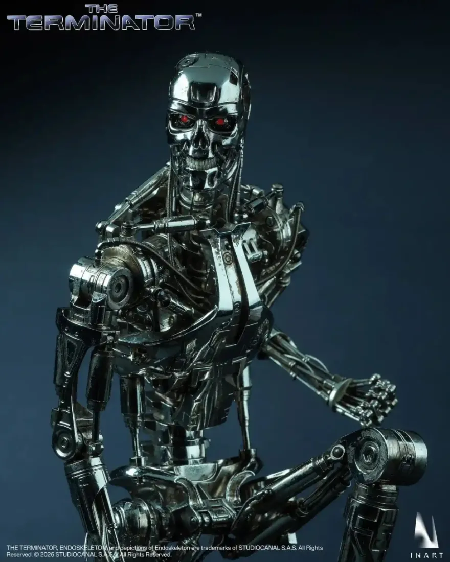 The Terminator T-800 Endoskeleton 1/6 Collectible Figure