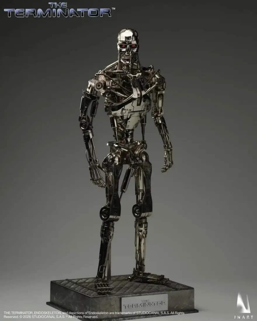 The Terminator T-800 Endoskeleton 1/6 Collectible Figure