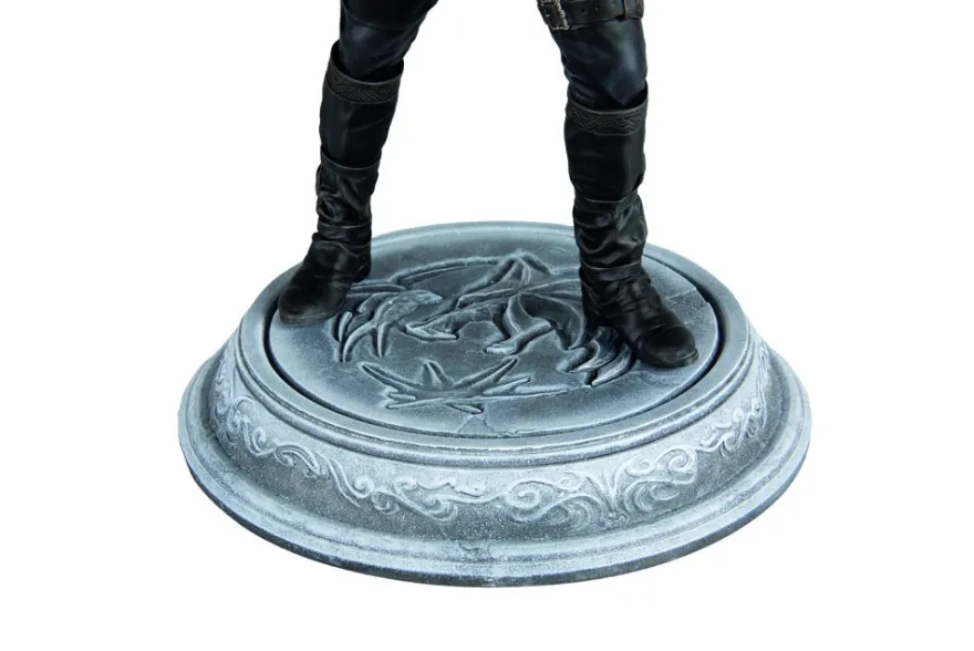 The Witcher PVC Statue Geralt (Season 2)
