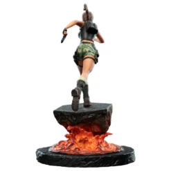 Tomb Raider Mini Statue Lara Croft: The Sanctuary of Flame 18 cm