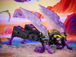 Transformers Generations LEGACY Deluxe Insecticon Kickback