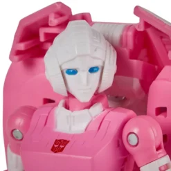 Transformers Generations War For Cybertron KINGDOM Deluxe Arcee