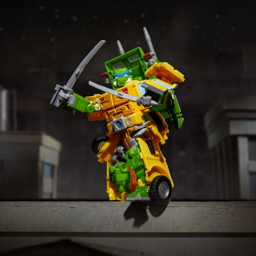 Transformers x Teenage Mutant Ninja Turtles Actionfigur Party Wallop 18 cm