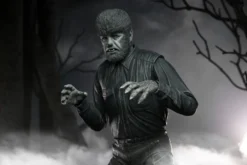 Universal Monsters Actionfigur Ultimate The Wolf Man (Black & White)