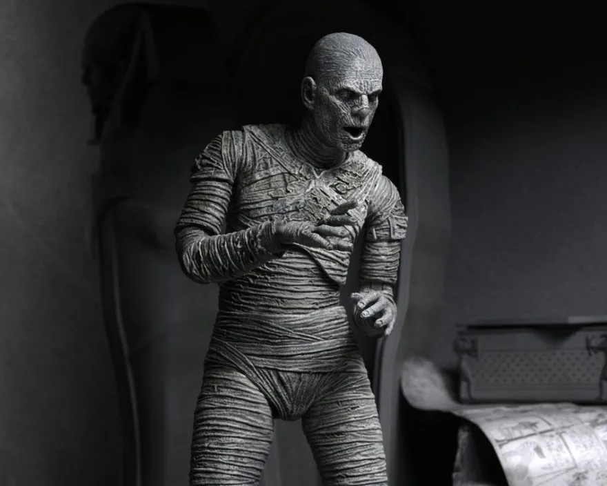Universal Monsters Actionfigur Ultimate The Mummy (Black & White)