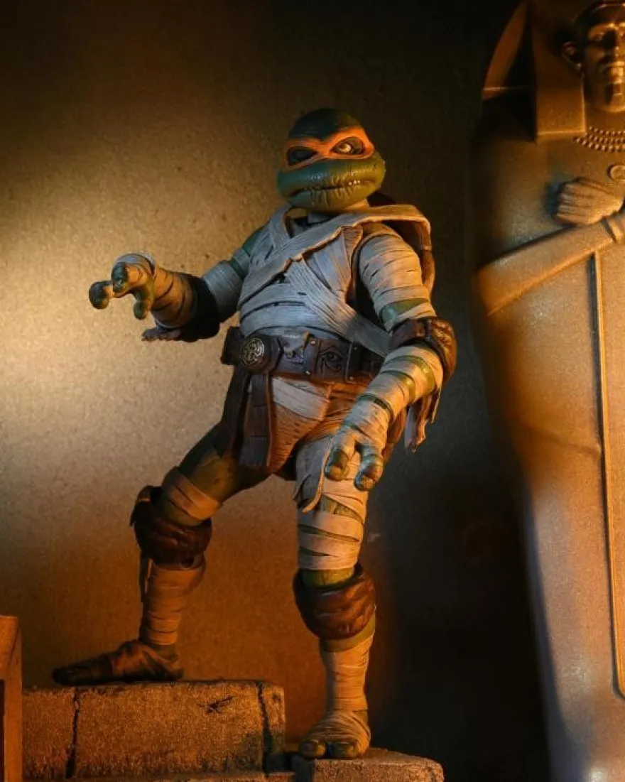 Universal Monsters x TMNT Actionfigur Ultimate Michelangelo as The Mummy