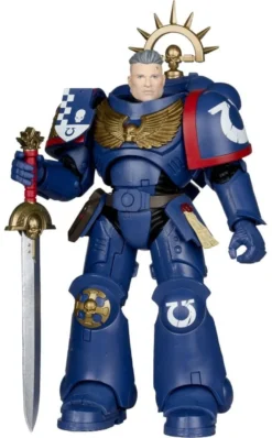 Warhammer 40,000 Total War Actionfigur 3rd Company Lieutenant (Ultramarines) 18 cm