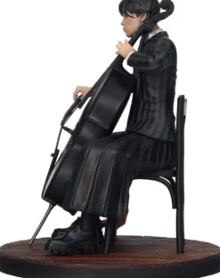 Wednesday mit Cello und Thing 15 cm